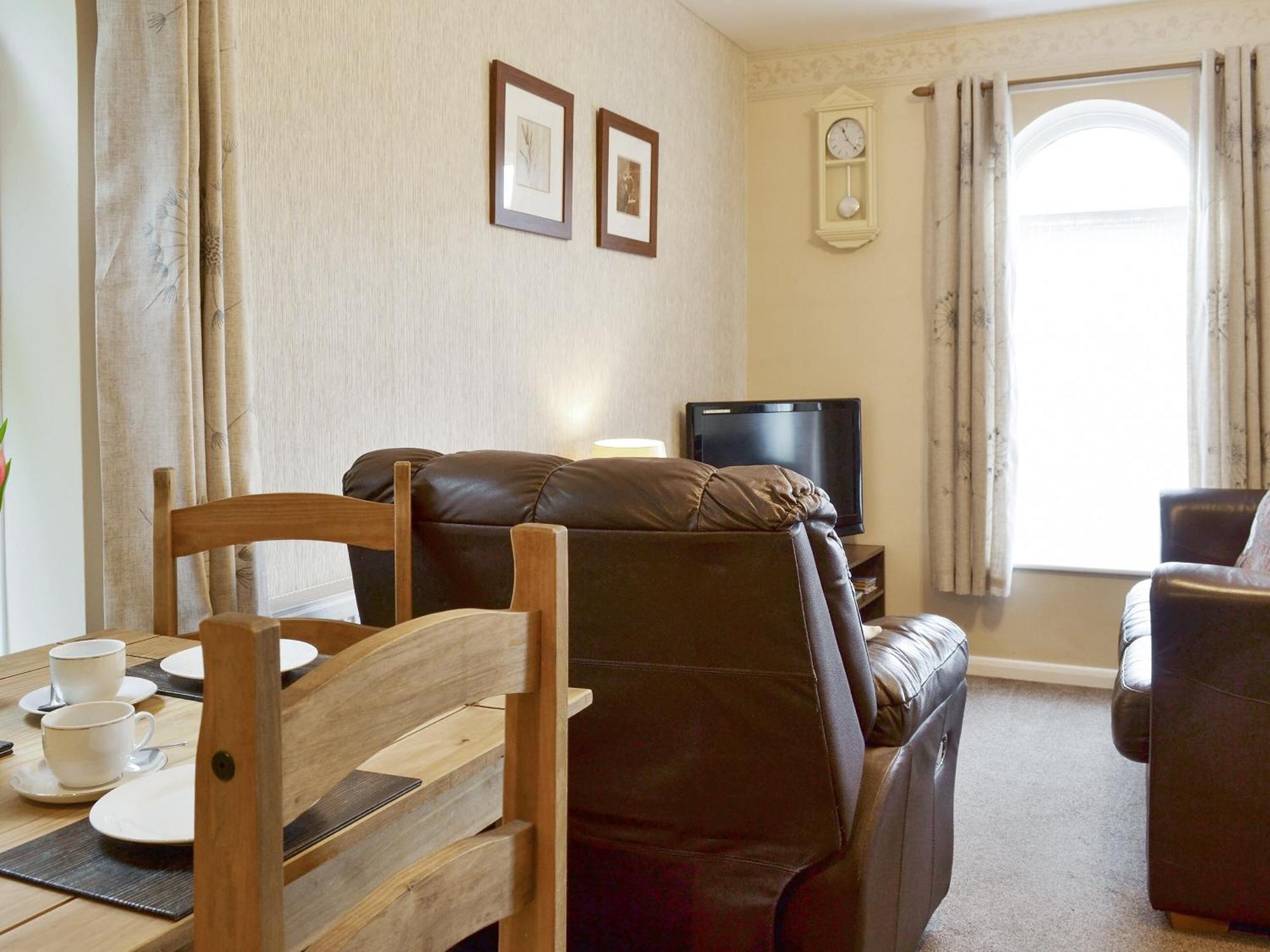 Eldin Hall Cottage 1 - Uk2483 Cayton Bagian luar foto